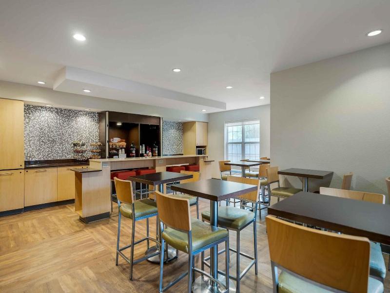 TownePlace Suites Chicago Elgin/West Dundee image
