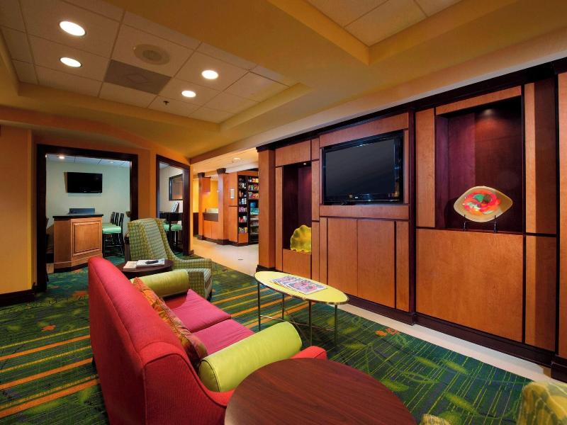 Fairfield Inn & Suites Charleston Airport