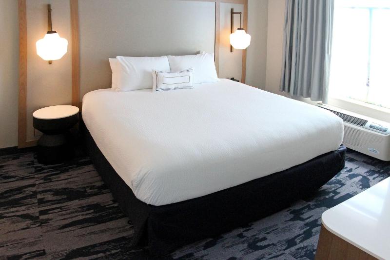 Fairfield Inn & Suites Charleston Airport image