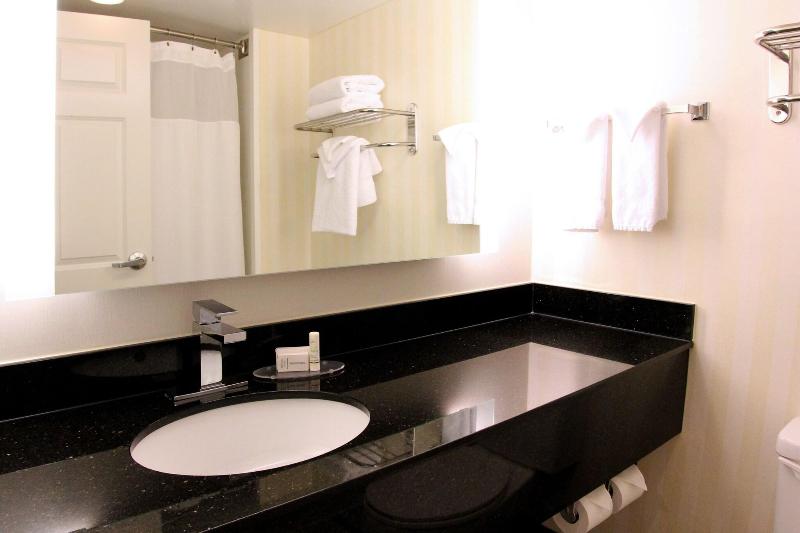 Fairfield Inn & Suites Charleston Airport image