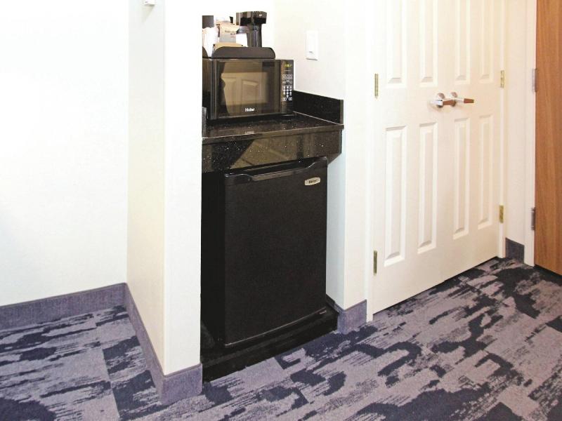 Fairfield Inn & Suites Charleston Airport image