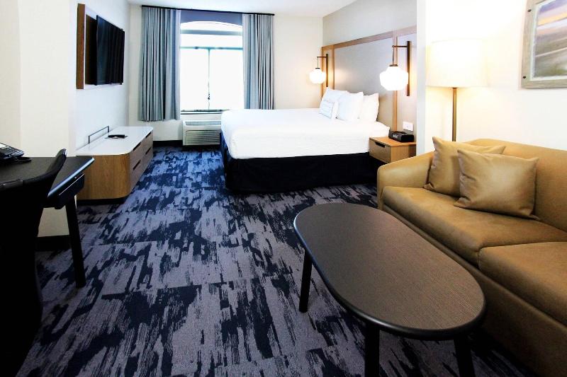 Fairfield Inn & Suites Charleston Airport image