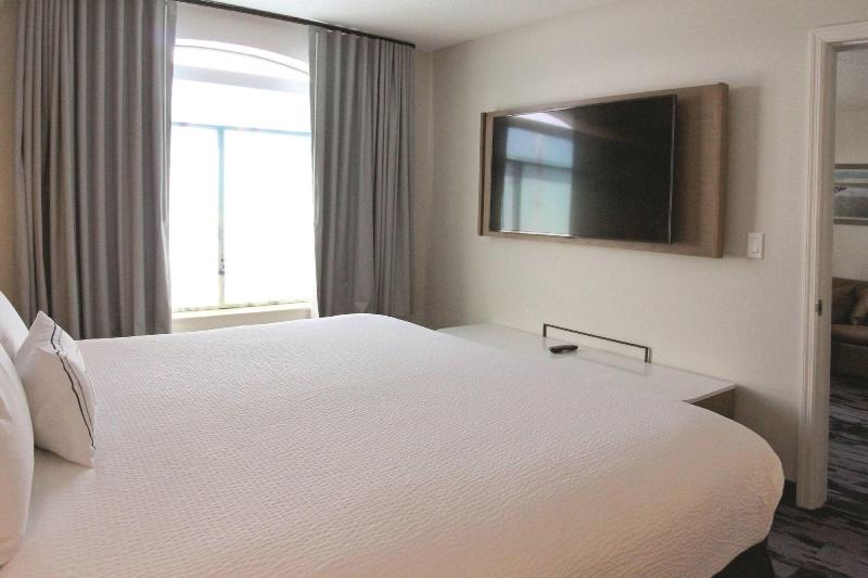 Fairfield Inn & Suites Charleston Airport image