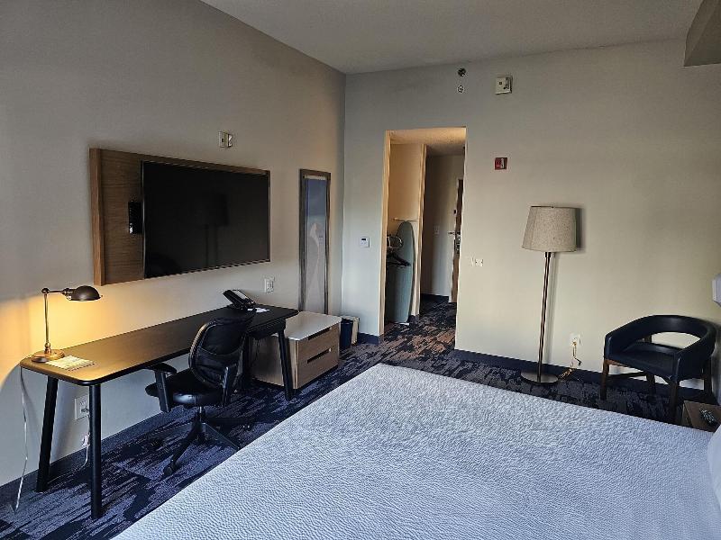Fairfield Inn & Suites Charleston Airport image