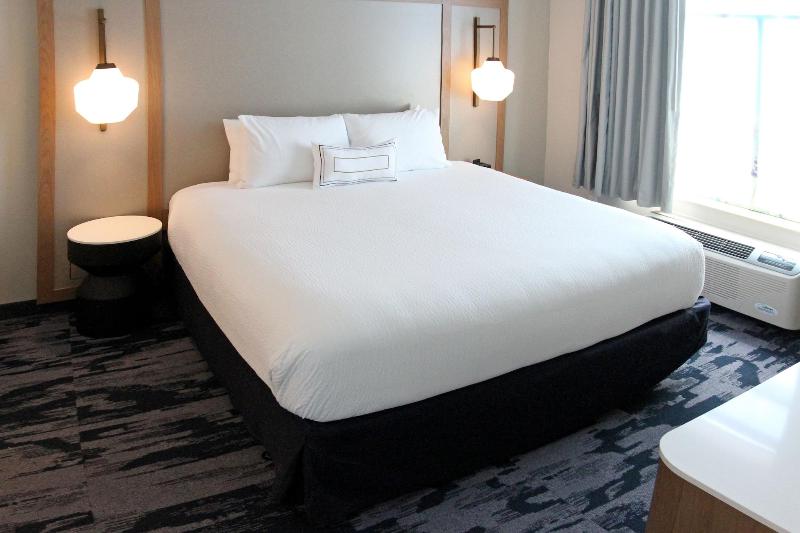 Fairfield Inn & Suites Charleston Airport image