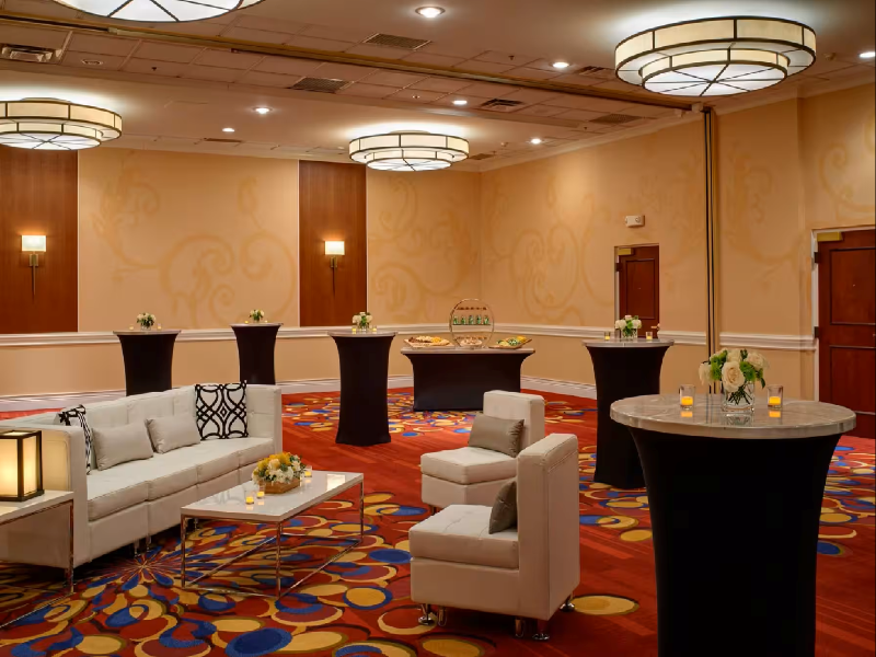Wyndham Cleveland Airport image