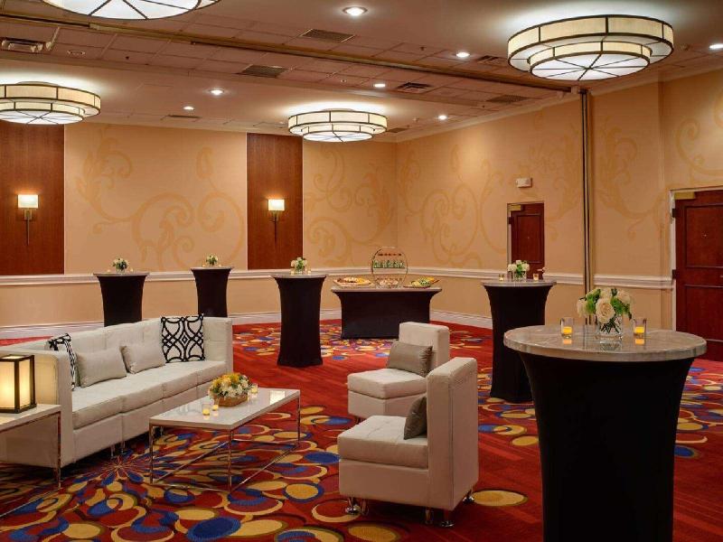 Wyndham Cleveland Airport image