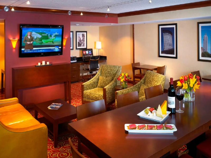 Wyndham Cleveland Airport image