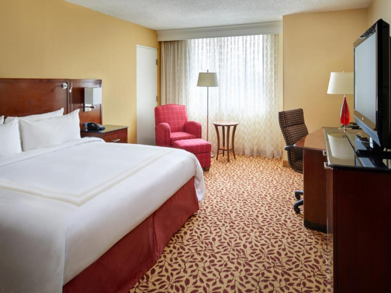 Wyndham Cleveland Airport image