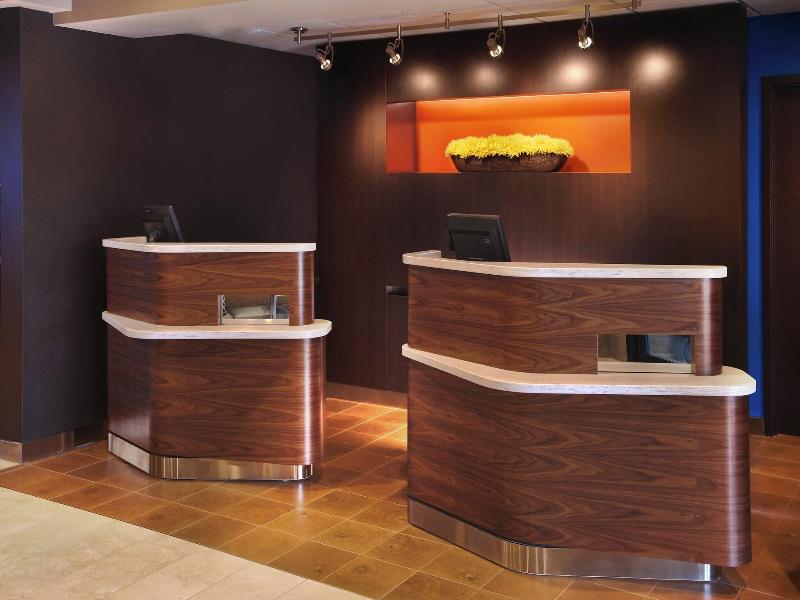Courtyard by Marriott Cleveland Westlake image