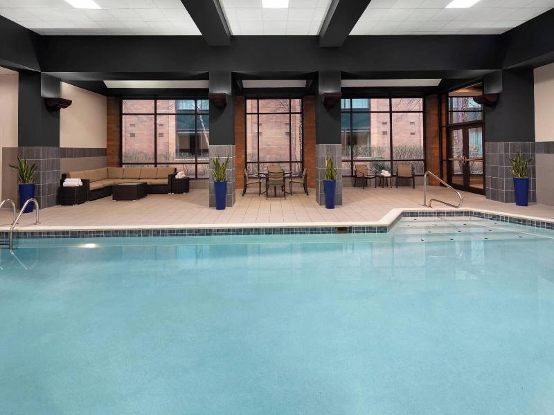 Cleveland Marriott East image