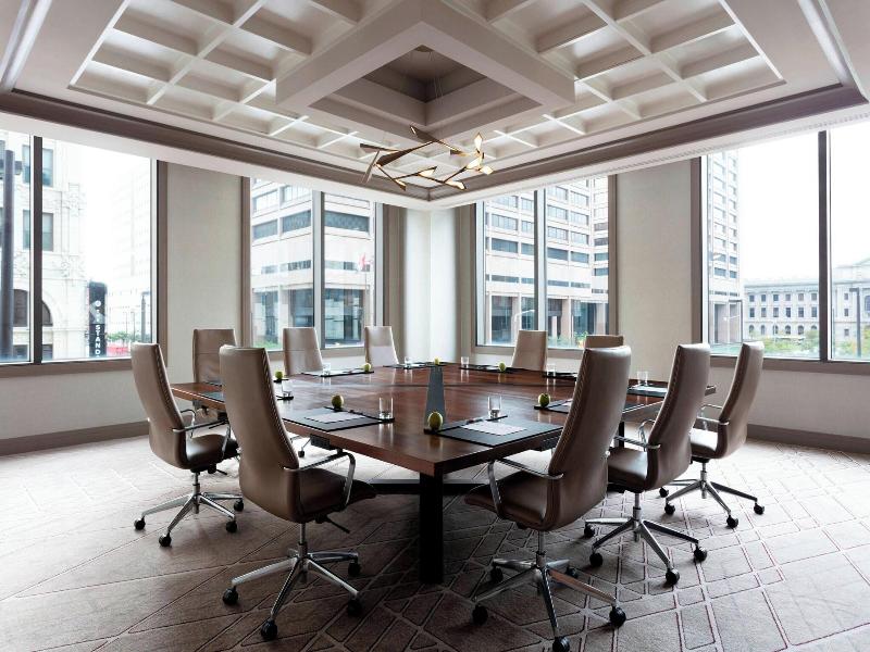 Marriott Cleveland Downtown at Key Tower image