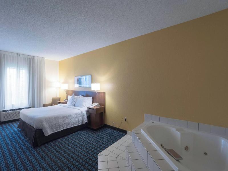 Fairfield Inn & Suites Cleveland Streetsboro image