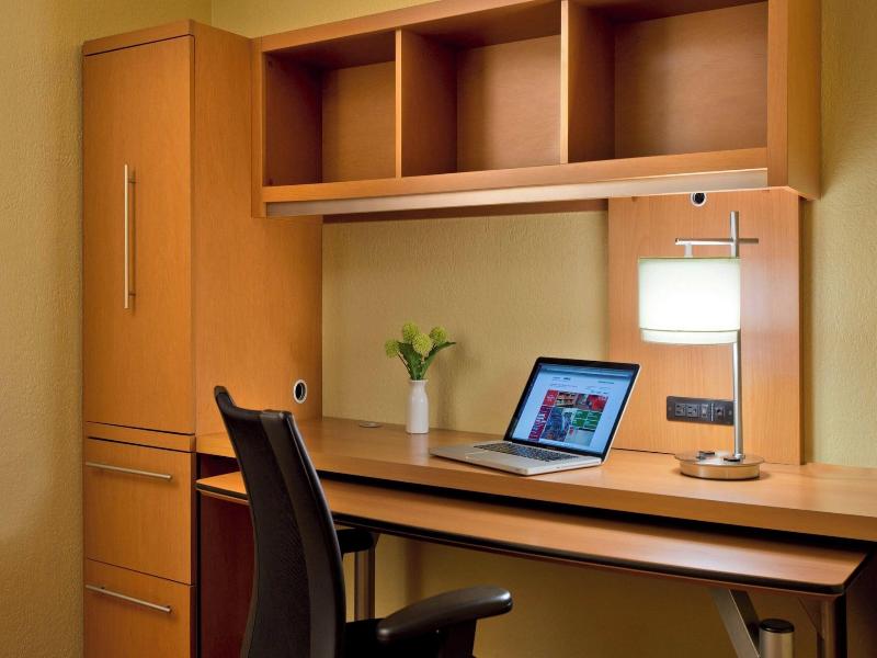 TownePlace Suites Cleveland Westlake image