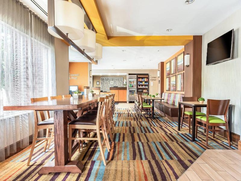 Fairfield Inn Charlotte Northlake image