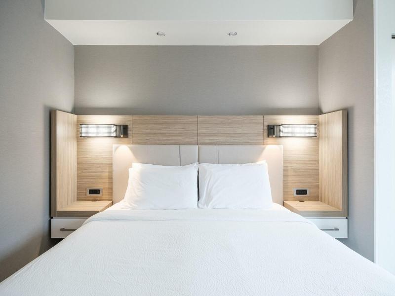 SpringHill Suites Charlotte LakeNorman/Mooresville image