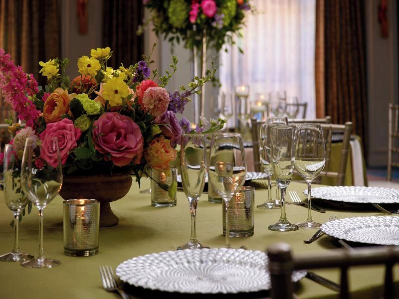 Renaissance Charlotte SouthPark Hotel image