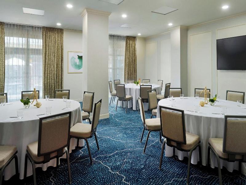 Renaissance Charlotte SouthPark Hotel image