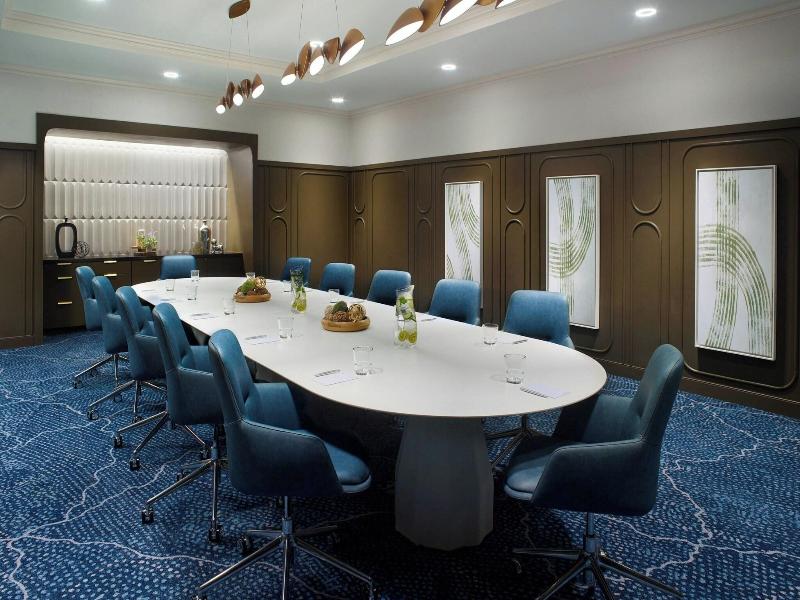 Renaissance Charlotte SouthPark Hotel image