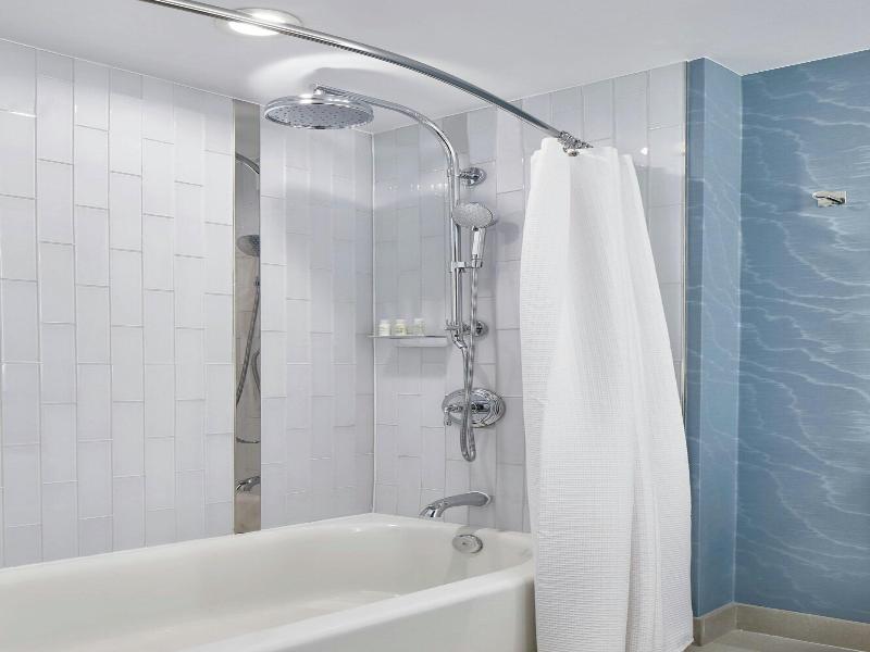 Renaissance Charlotte SouthPark Hotel image