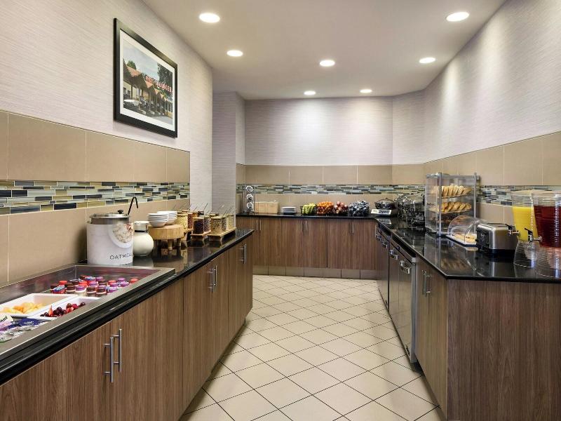 Residence Inn Charlotte Uptown image