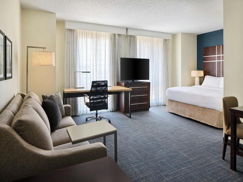 Residence Inn Charlotte Uptown image
