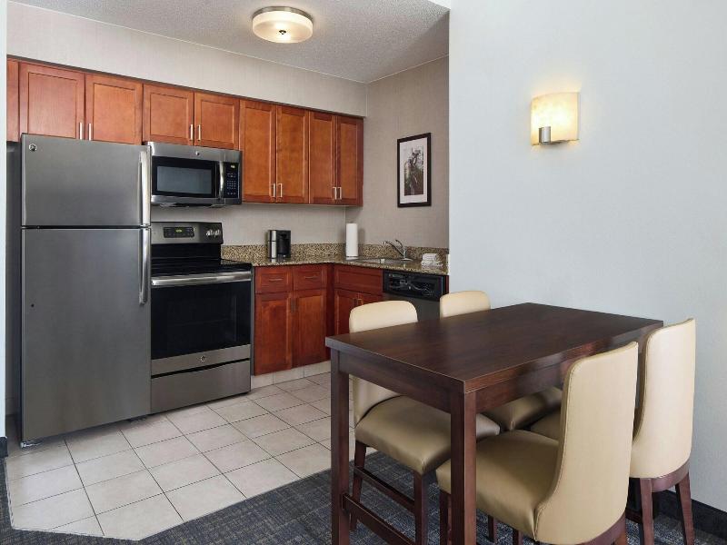 Residence Inn Charlotte Uptown image