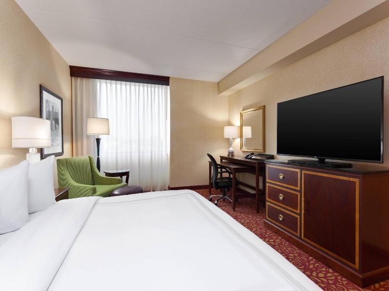 Columbus Airport Marriott image