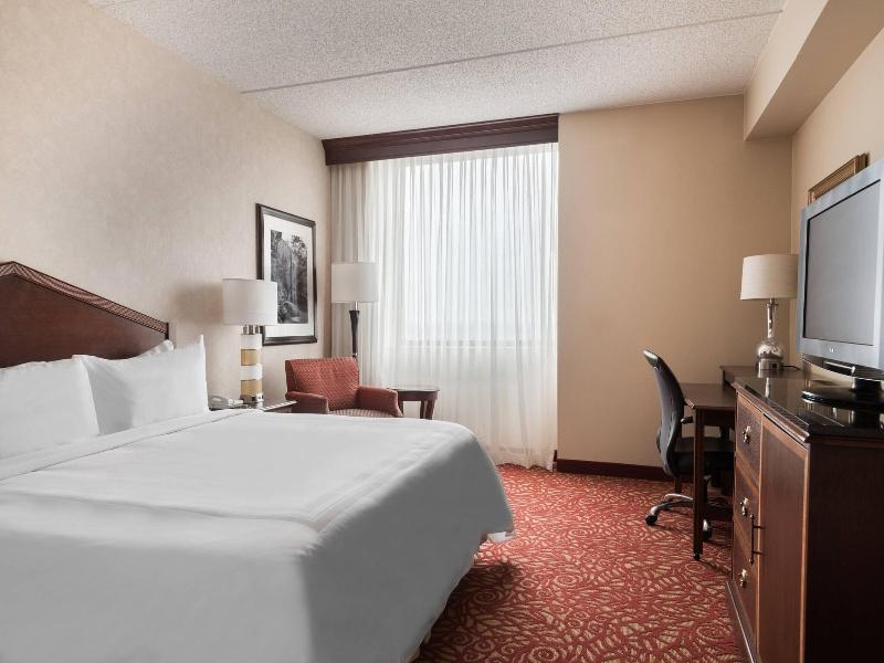 Columbus Airport Marriott image