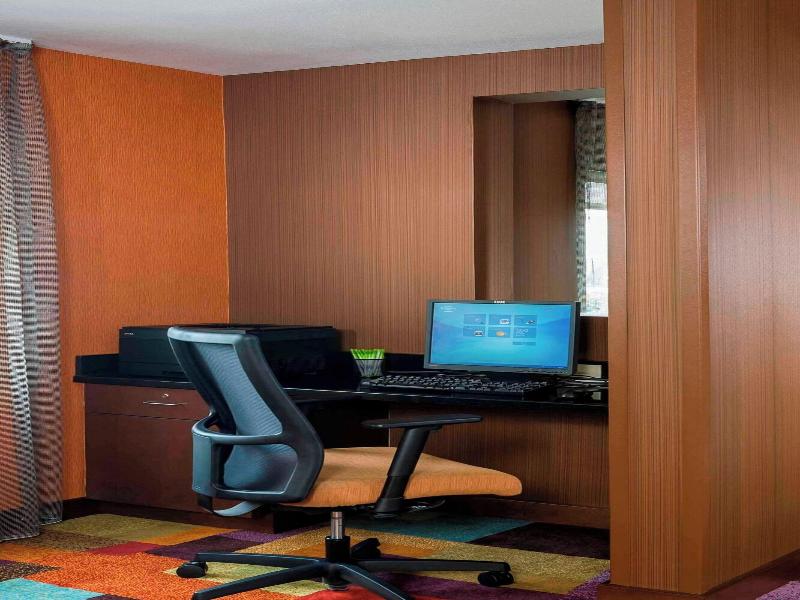 Fairfield Inn & Suites Mansfield Ontario