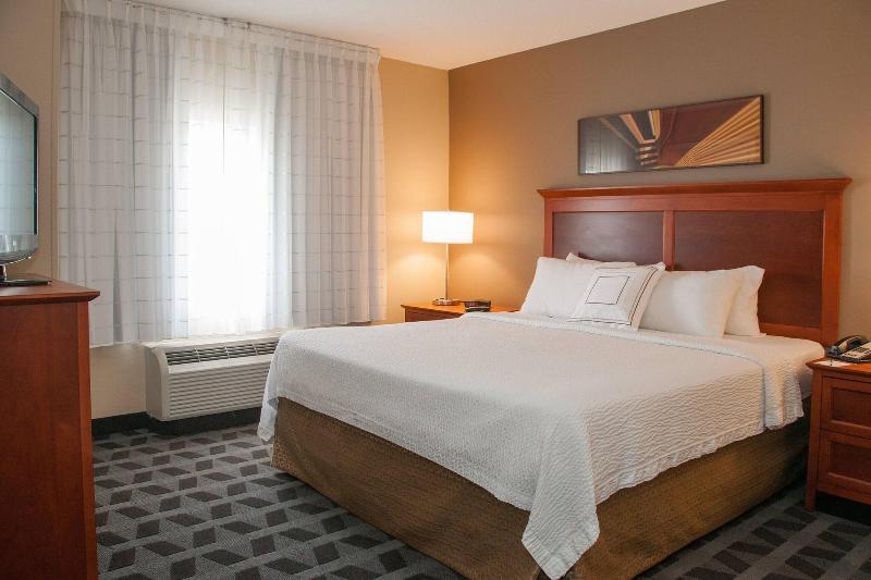 TownePlace Suites Colorado Springs South image