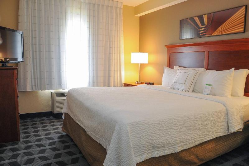 TownePlace Suites Colorado Springs South image
