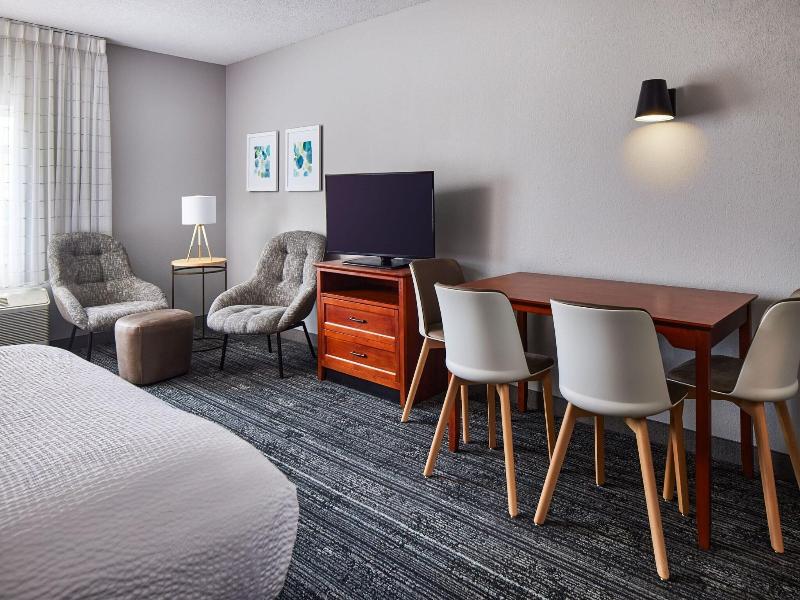TownePlace Suites Colorado Springs South image