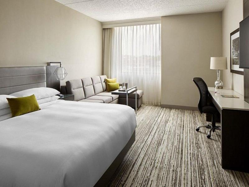 Cincinnati Marriott North image