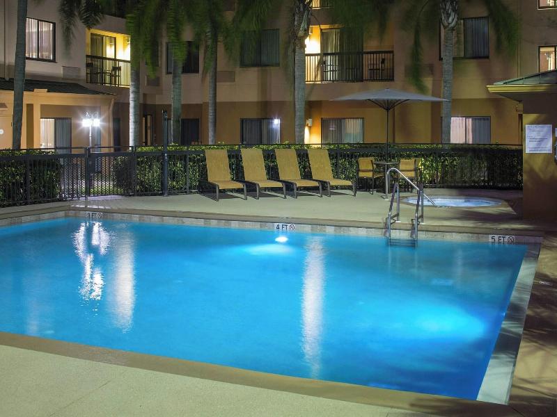 Courtyard Daytona Beach Speedway/Airport image