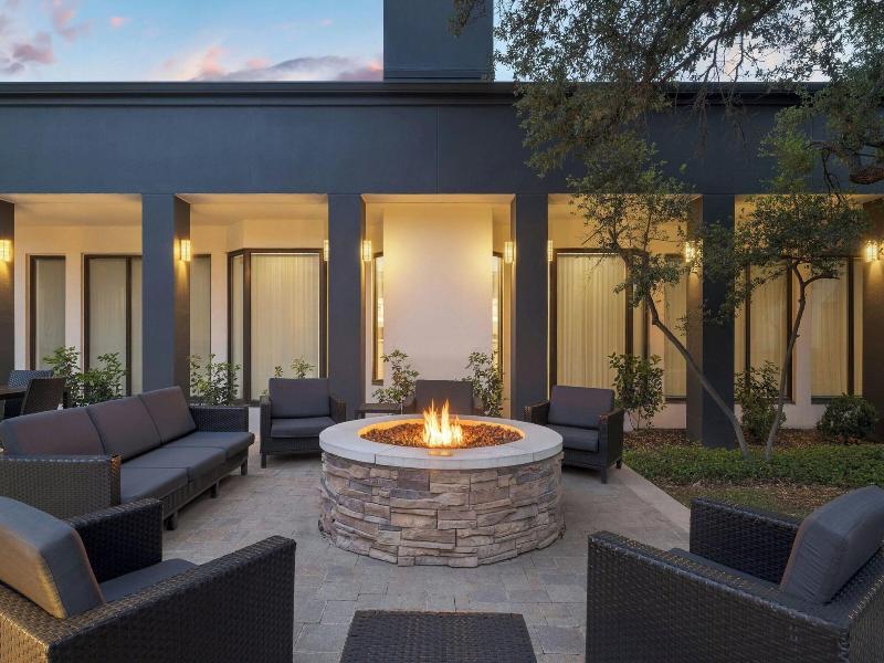 Courtyard Dallas-Fort Worth/Bedford image