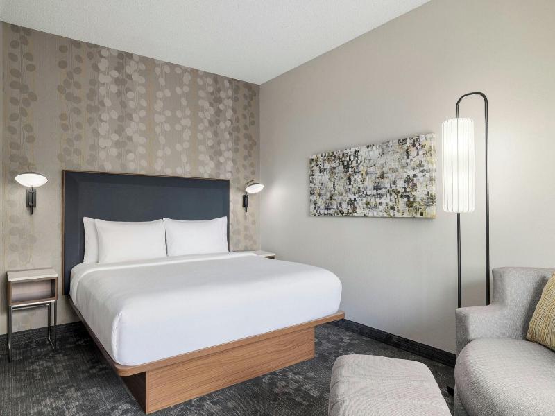 Courtyard Dallas-Fort Worth/Bedford image