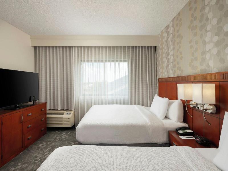 Courtyard Dallas-Fort Worth/Bedford image
