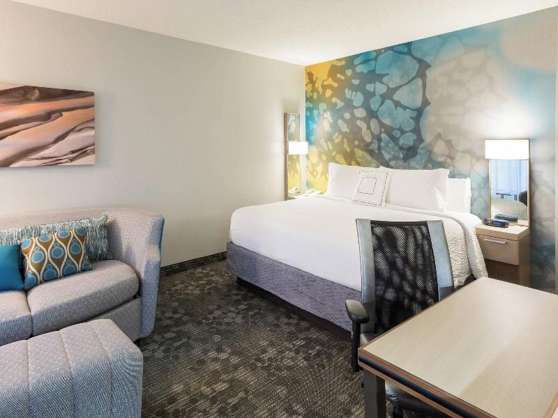 Courtyard Dallas Mesquite image