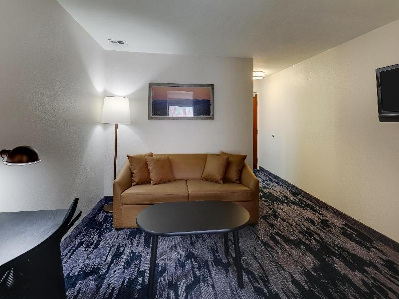 Best Western Plus Las Colinas Inn & Suites image