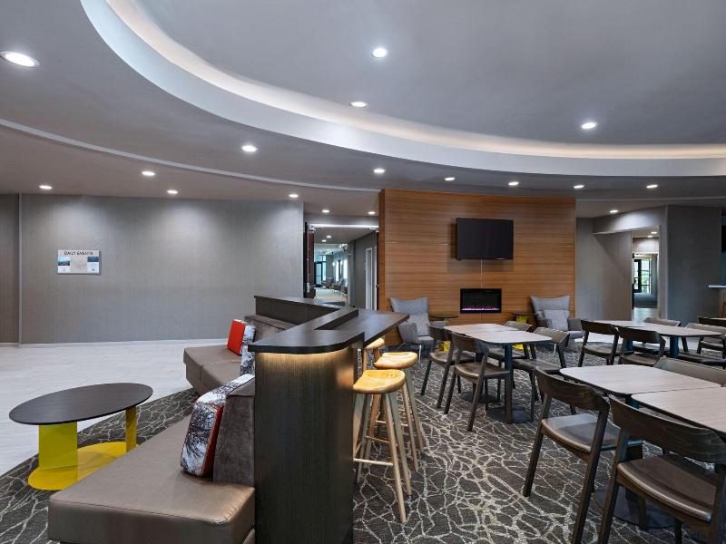 SpringHill Suites Dallas DFW Airport East image