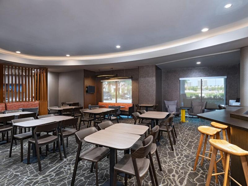 SpringHill Suites Dallas DFW Airport East image