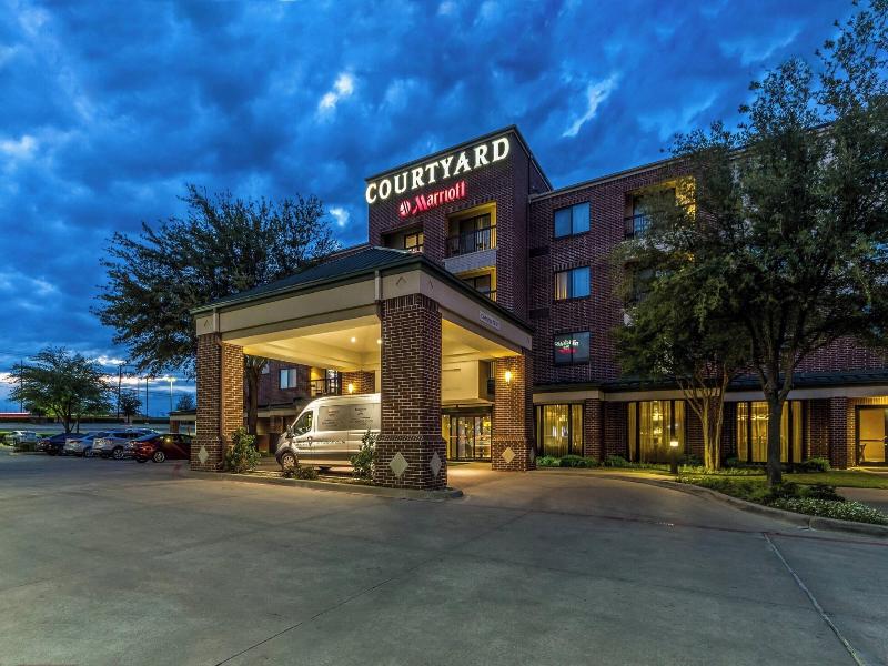Courtyard Dallas DFW Airport South/Irving image