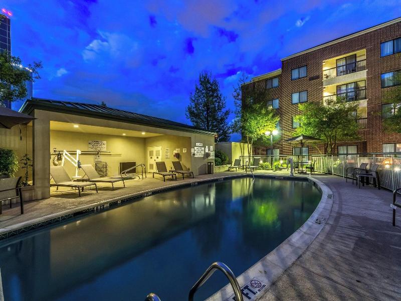 Courtyard Dallas DFW Airport South/Irving image
