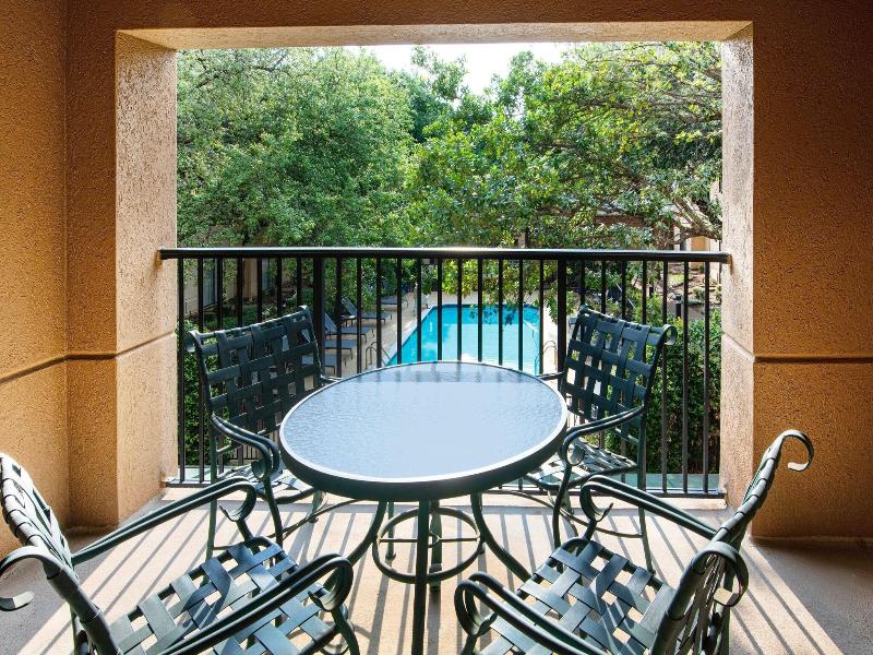 Courtyard Dallas Plano in Legacy Park image