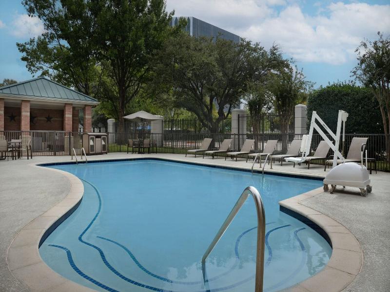 Courtyard Dallas Addison/Quorum Drive image