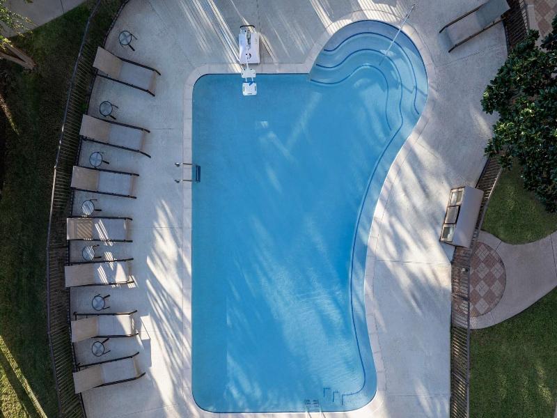 Courtyard Dallas Addison/Quorum Drive image