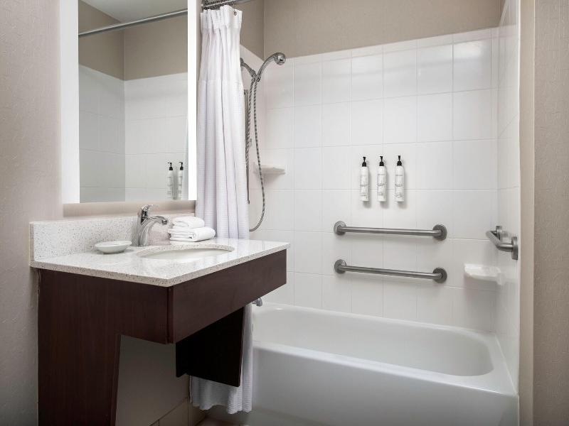 SpringHill Suites Dallas Addison/Quorum Drive image