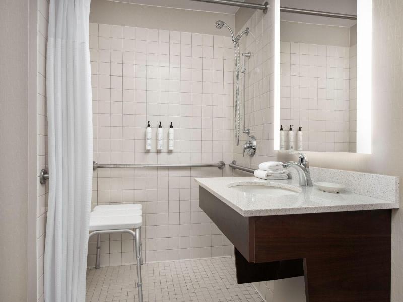 SpringHill Suites Dallas Addison/Quorum Drive image