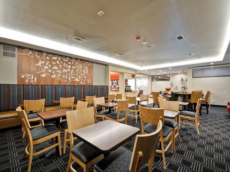 TownePlace Suites Dallas Lewisville image